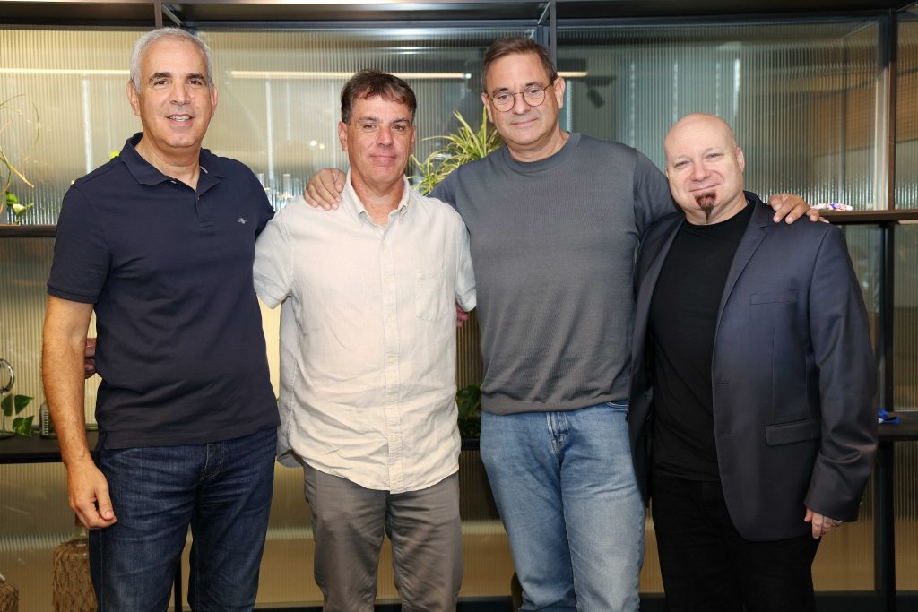 מימין לשמאל יואב לנד, אלי זיברט, עמית סיון, הראל יפהר צילום ניב קנטור